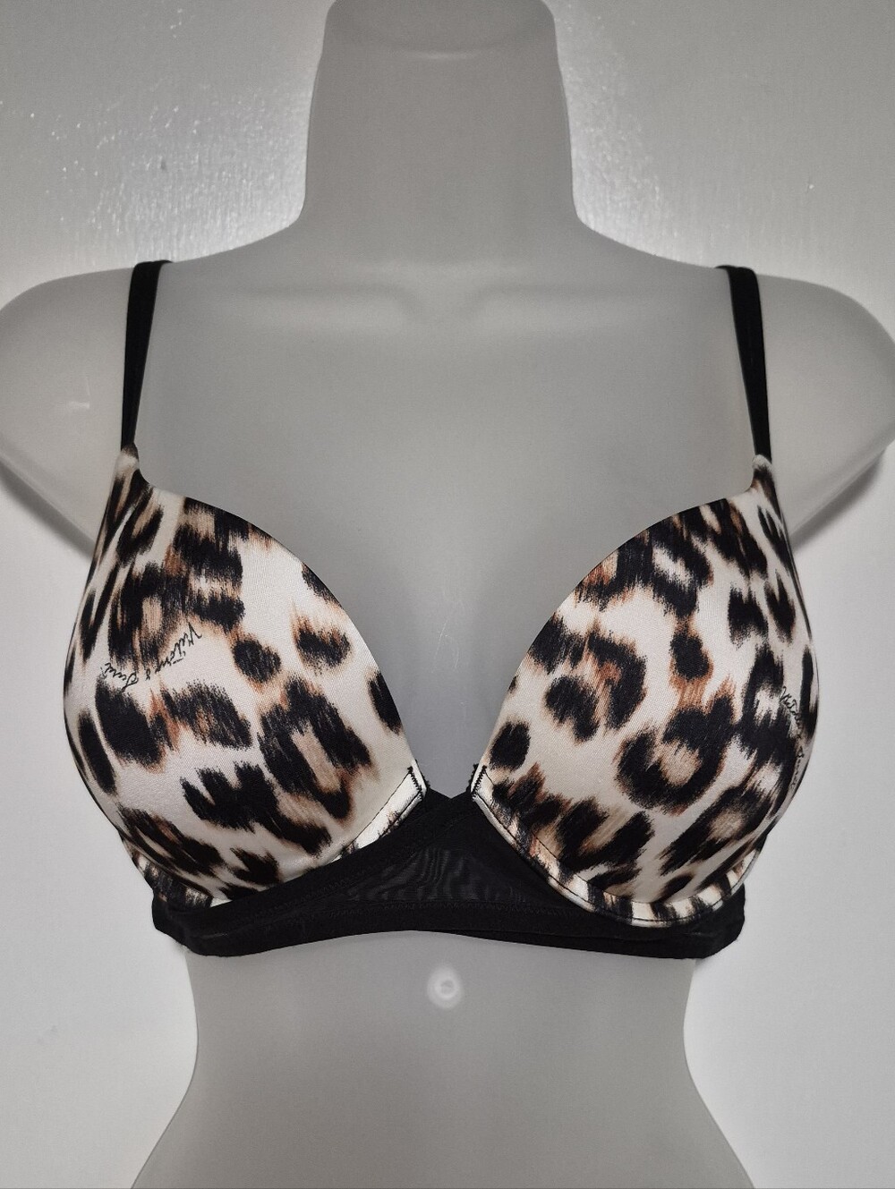 🆕️Victoria's Secret Leopard-Print Push-Up Bra, Sz 34D